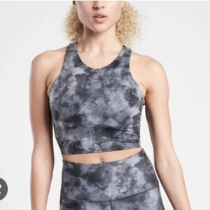 Athleta conscious crop size large